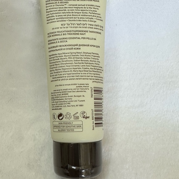 AHAVA Time To Hydrate Essential Day Moisturizer - Picture 2 of 2